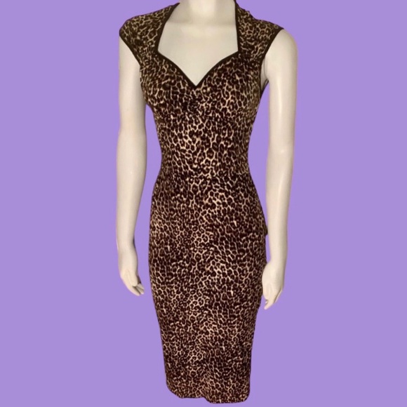 PINUP COUTURE leopard wiggle dress - Picture 1 of 8